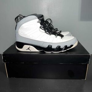 Air Jordan 9 retro